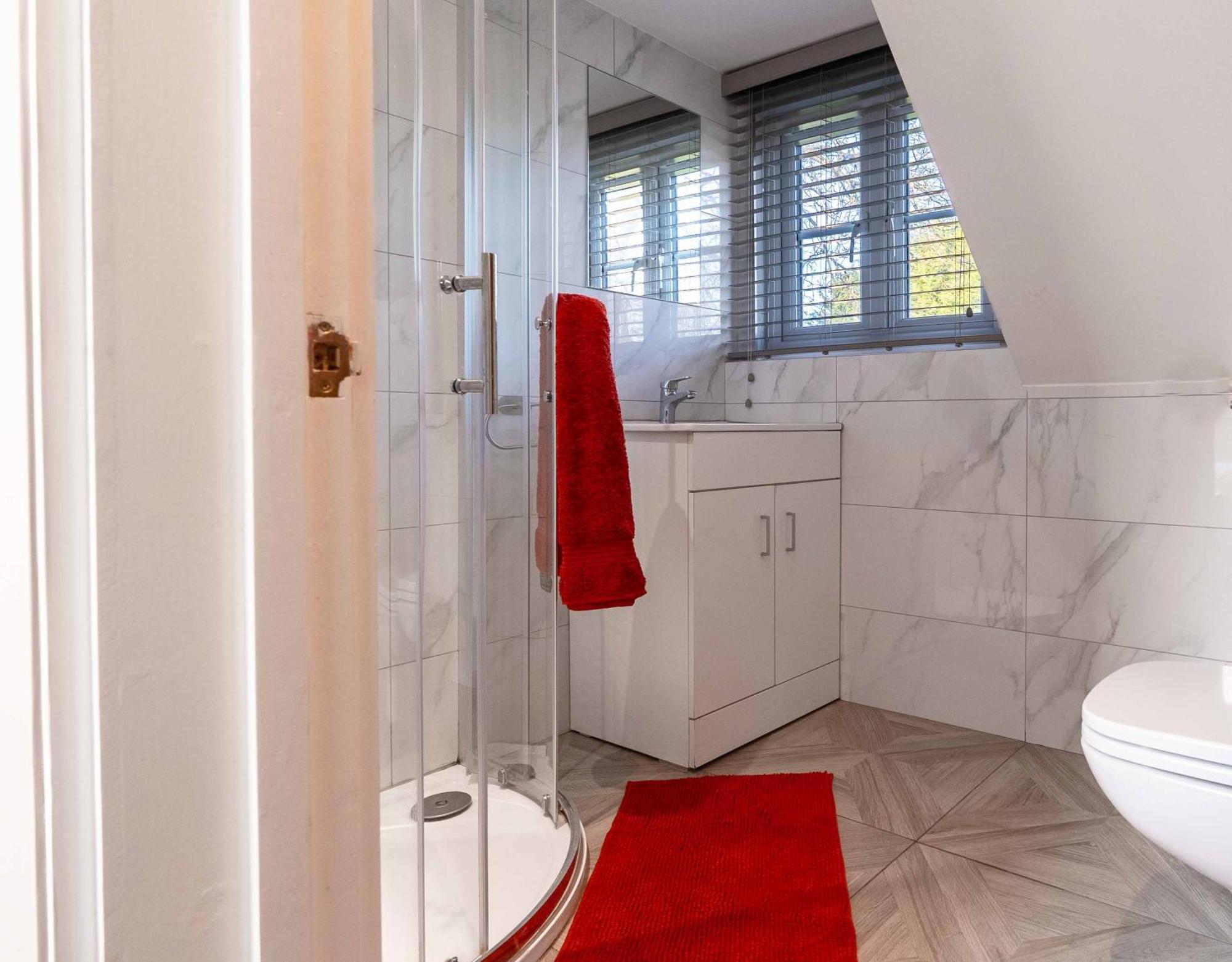 Forest Studio Apartment Gated Parking On 2 Acres Garden Чизлхерст Экстерьер фото